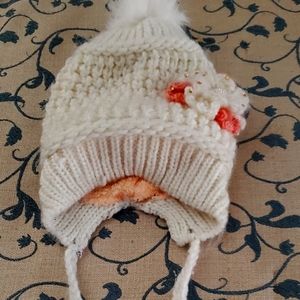 Girl winter bonnet